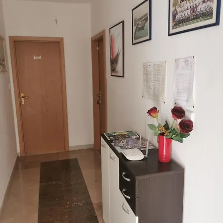 Appartement Branko Baška Voda